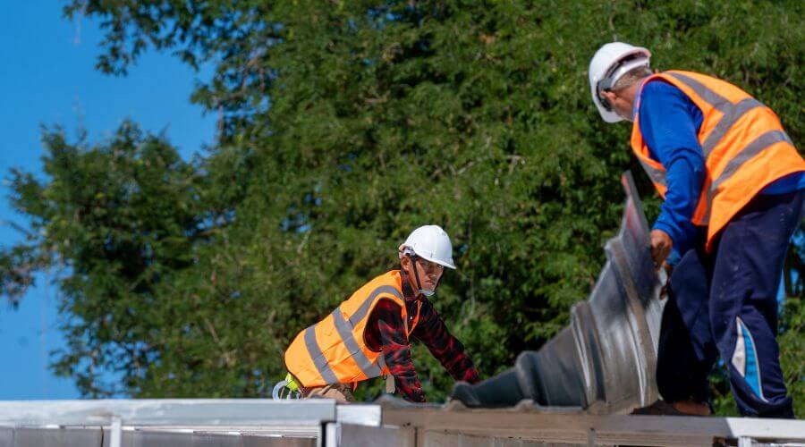 Professional new roof installation services in Bloomfield, MT